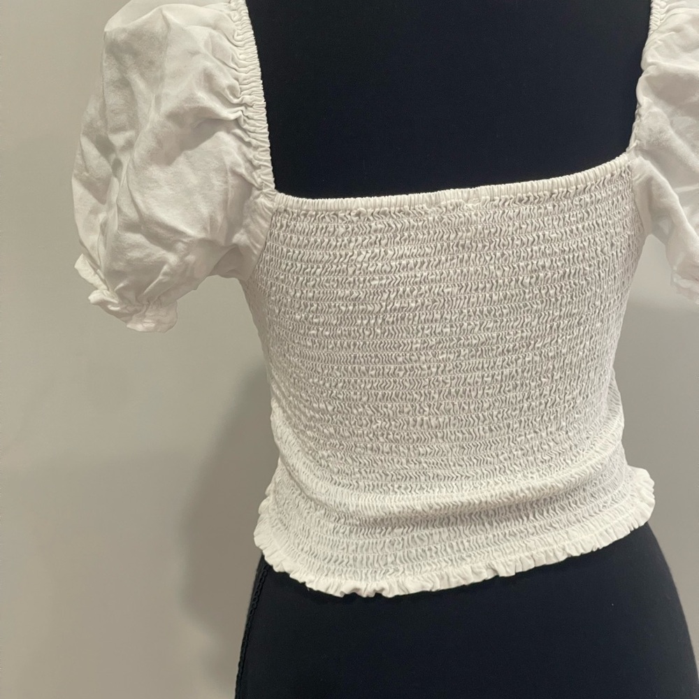 Love Tree M White Smocked Cropped Women's Top w Stretch 595 - Picture 5 of 8